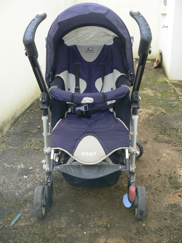 POUSSETTE / LANDAU 0 Aug� (79)