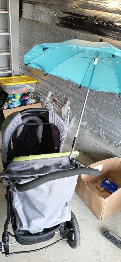 Poussette multifonction avec si�ge auto b�b� 20 Beaupont (01)