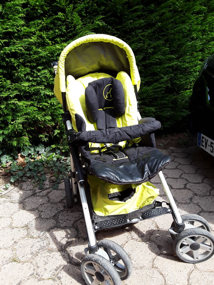 Poussette pliante 75 �cully (69)