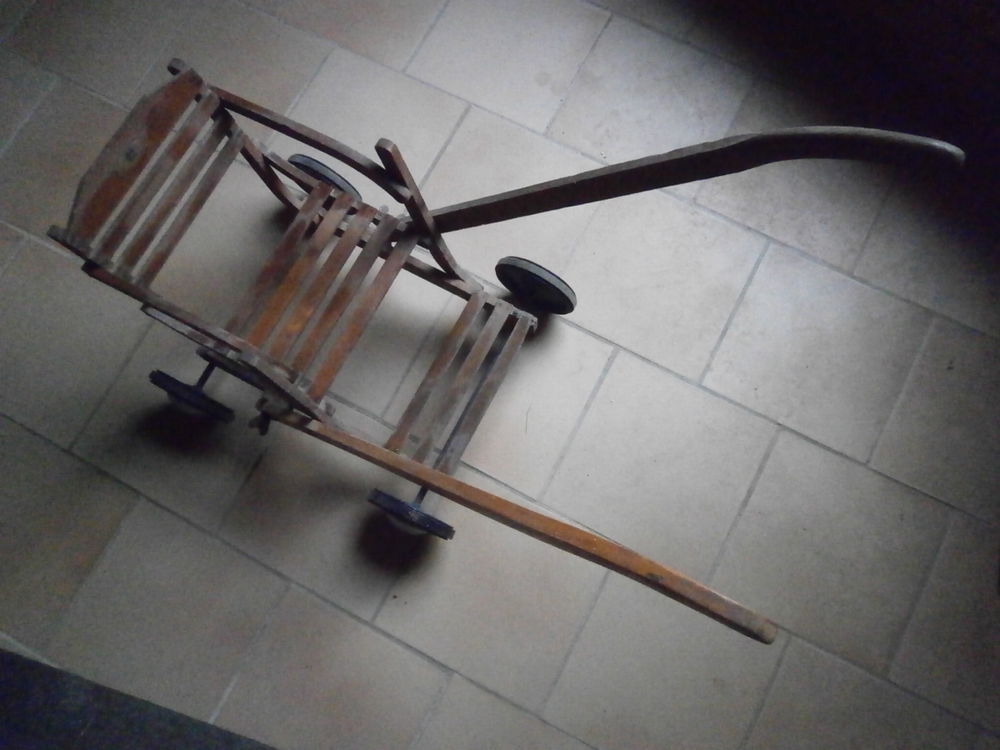 Poussette de poup�e 40 Bonni�res-sur-Seine (78)