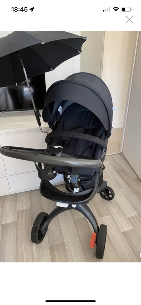Poussette stokke v6 0 Paris 15 (75)