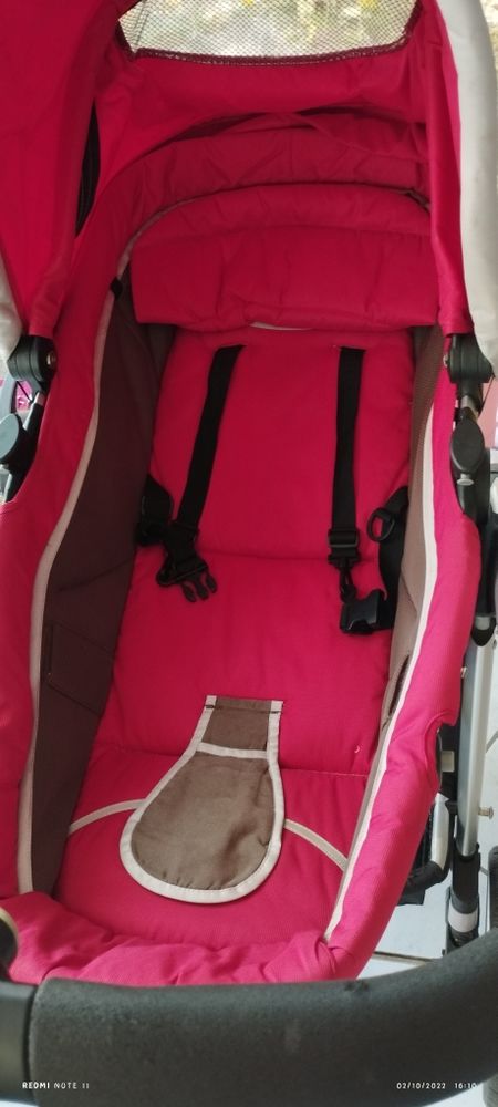 poussette trio avec abri pluie comme neuf . 150 Riorges (42)