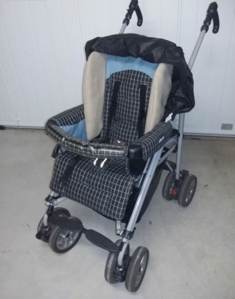 Poussette  trio Chicco 90 Marseille 8 (13)