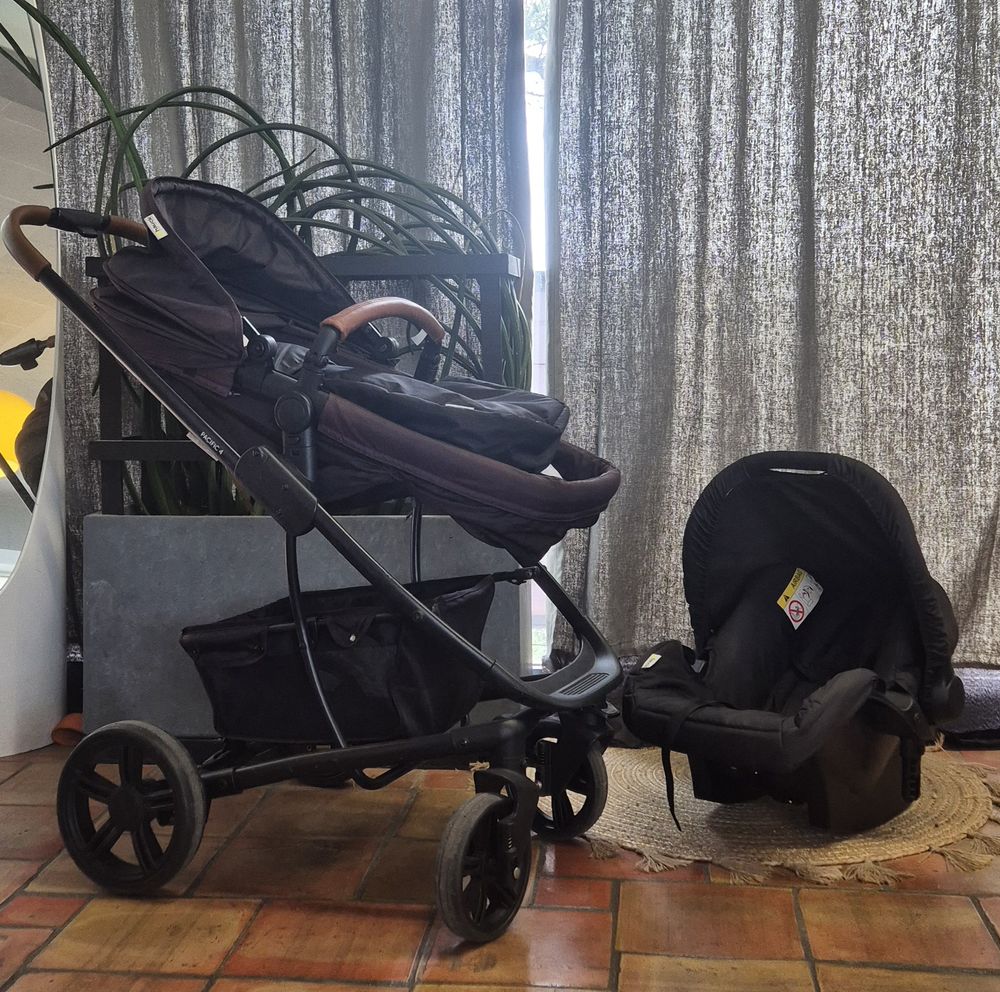 Poussette trio Hauck pacific 4 tbe 150 Villefranche-sur-Mer (06)