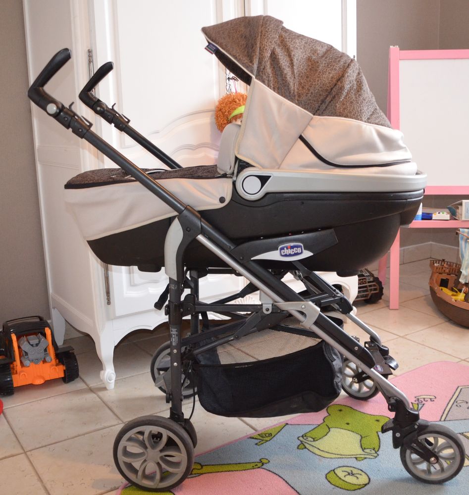 poussette trio chicco orange