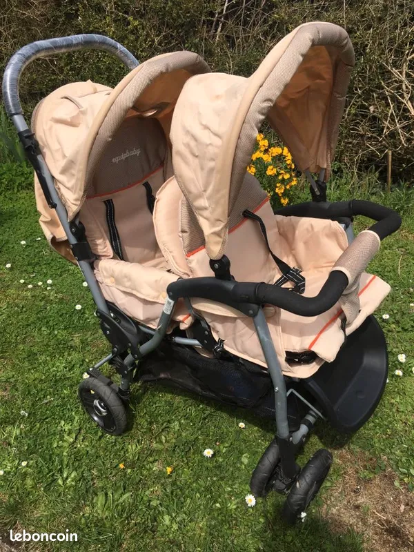 poussette 0 Le Landreau (44)