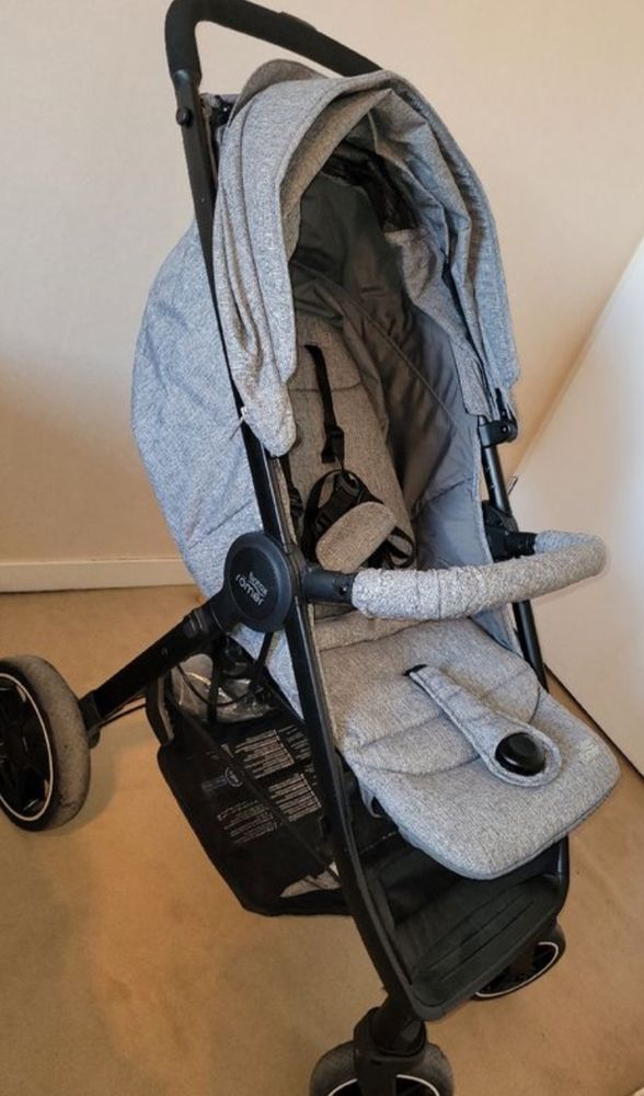 poussette 50 Belleville (69)