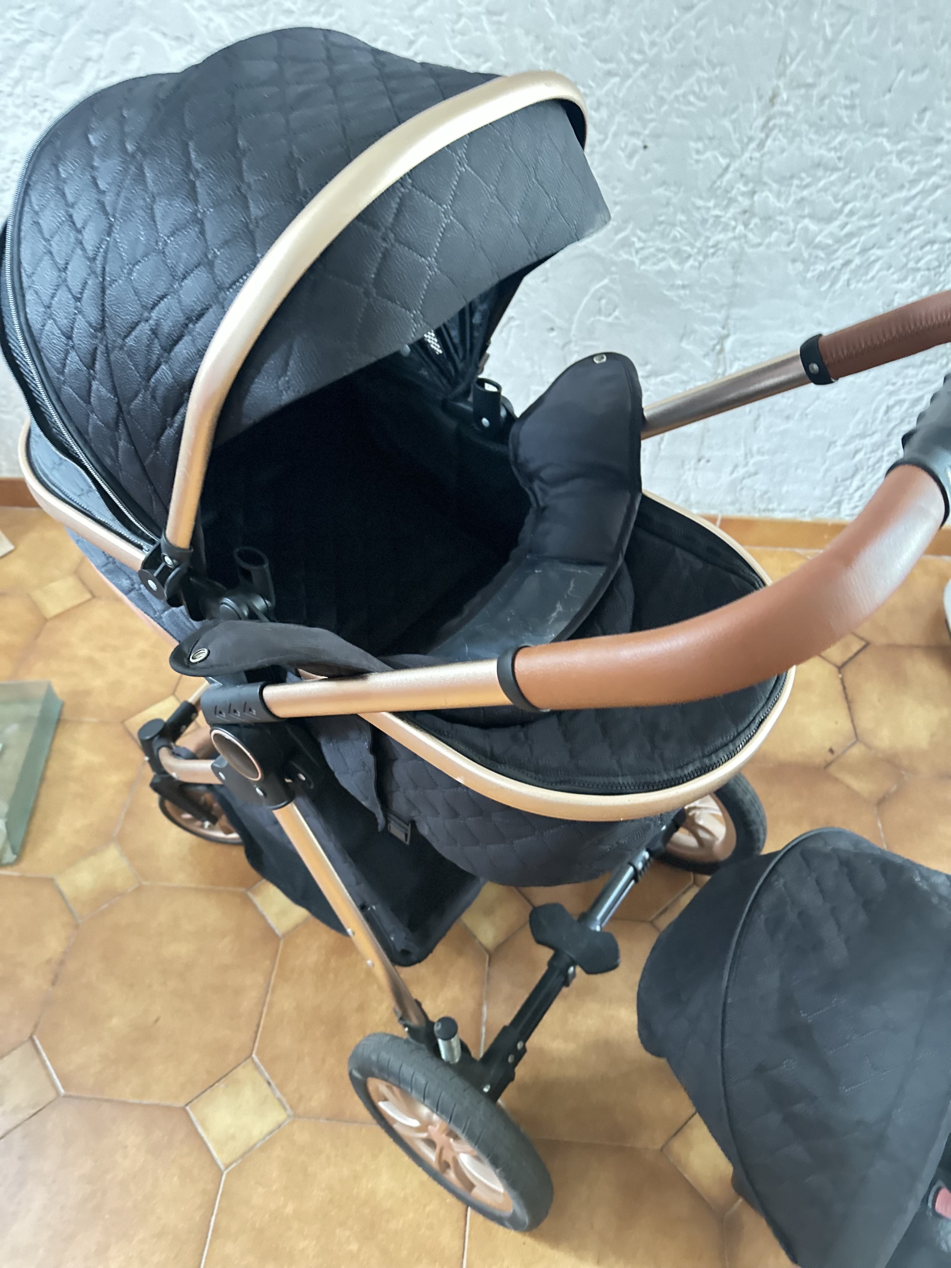 Poussette 80 Saint-Paul (06)