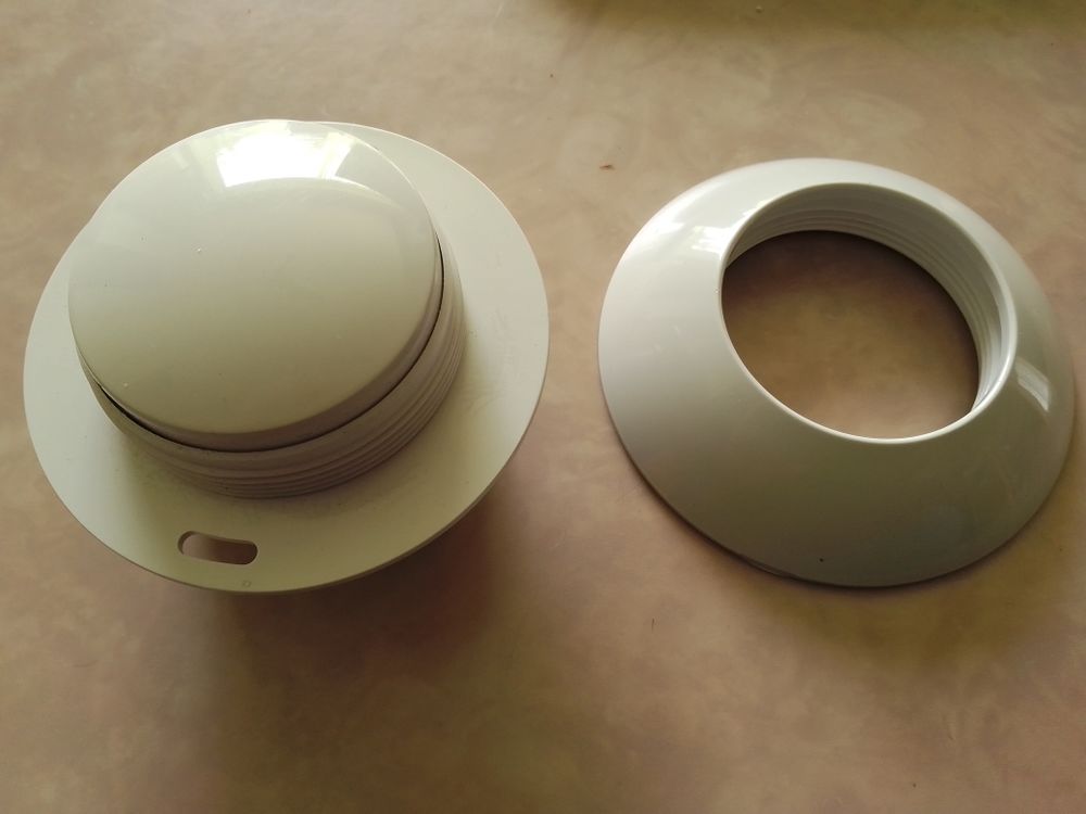 poussoir pneumatique 1601 B 10 Beauvoir (50)