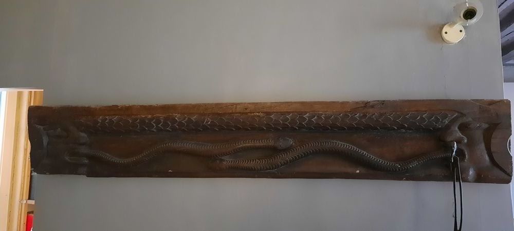 Poutre en ch�ne sculpt�e 400 Nogent-le-Roi (28)