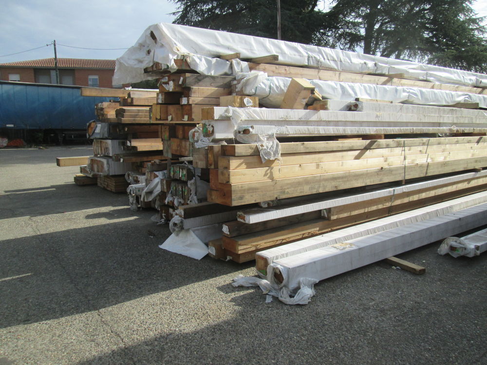 Poutre contrecoll�e ou lamell� coll� -d�stockage 94 Saint-Porquier (82)