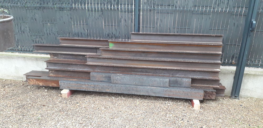 Poutrelle HEB et UPN120 700 La Sauvetat (63)