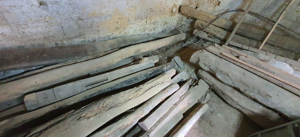 POUTRES ANCIENNES EN BOIS 0 Saint-Geoire-en-Valdaine (38)