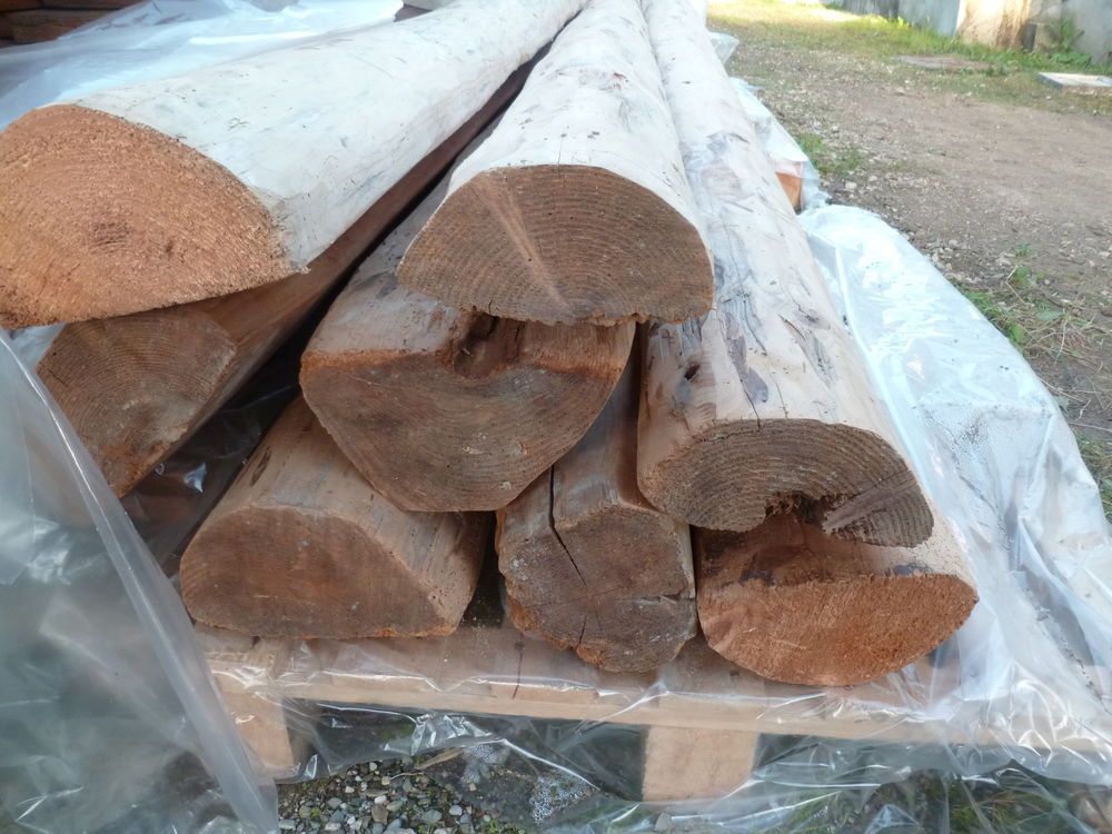 Poutres sapins, vieux bois, demie rondes r�nov�es 100 Sales (74)