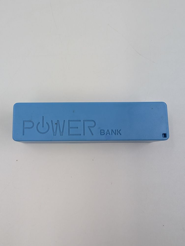 Power Bank bleu ciel sans c�ble 6 Vulbens (74)