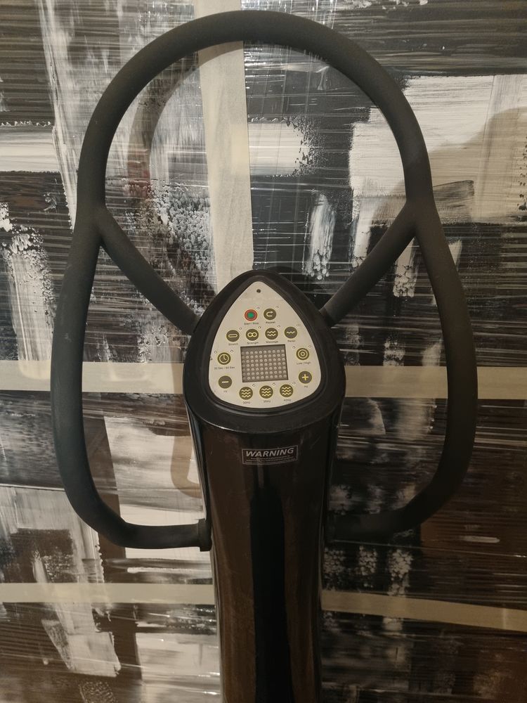 Power plate my 5 1000 Toulon (83)