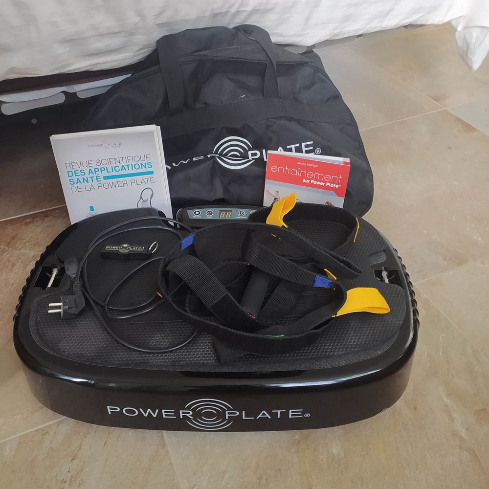 power plate 645 Saint-Nazaire (44)