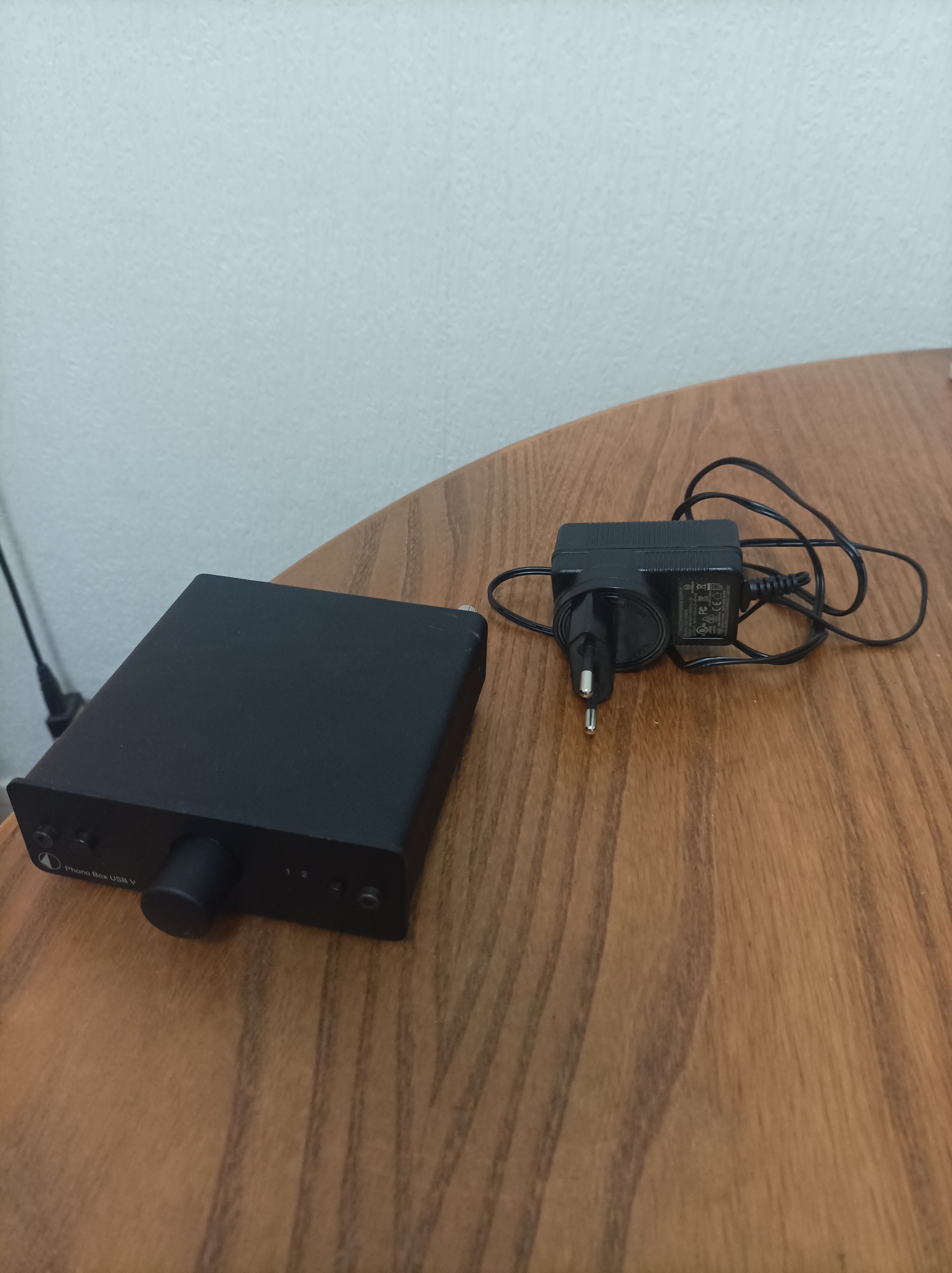 Pr�amplificateur phono box usb v dc pro-ject 65 Paris 17 (75)