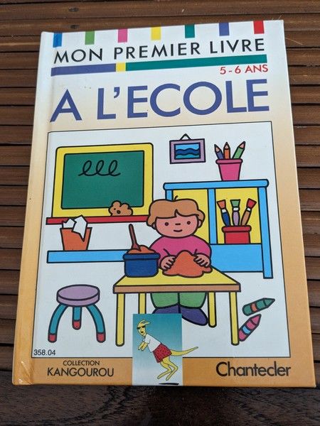 mon premier livre 
a l'ecole 2 Pradines (42)