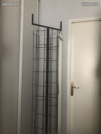 Pr�sentoir carte souvenir avec roues 45 Ivry-sur-Seine (94)