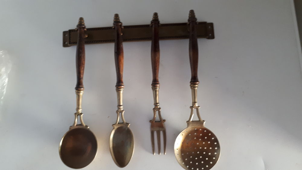 Pr�sentoir couverts 20 Perpignan (66)