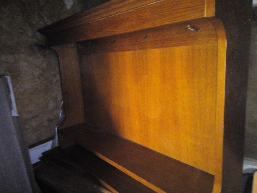 Pr�sentoir mural � casseroles 50 Chantereine (77)