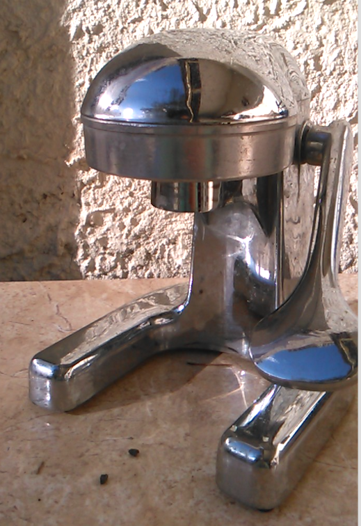 Presse-agrume design style r�tro 1950 20 Roquefort-les-Pins (06)