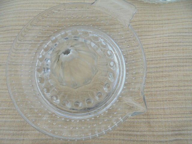 Presse-agrume en verre 2 Castres (81)