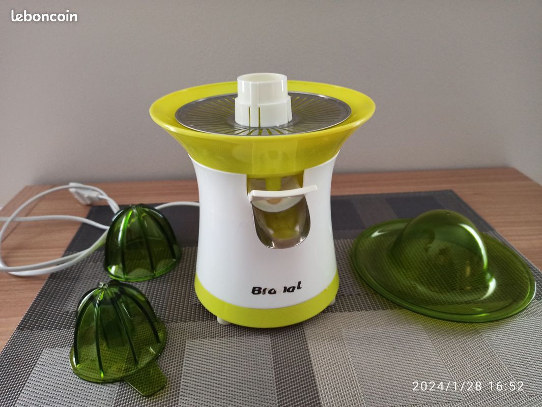 Presse Agrumes �lectrique BRANDT 10 Montb�liard (25)