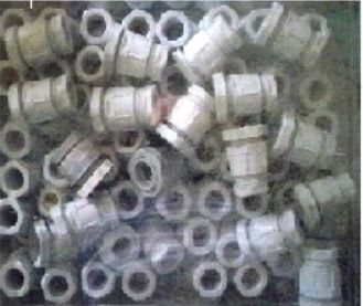 Presse �toupe PVC PG 13  lot de 50
40 �tr�chy (91)