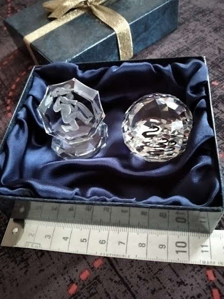 Lot de 2 presse papier Swarovski 46 Nevers (58)