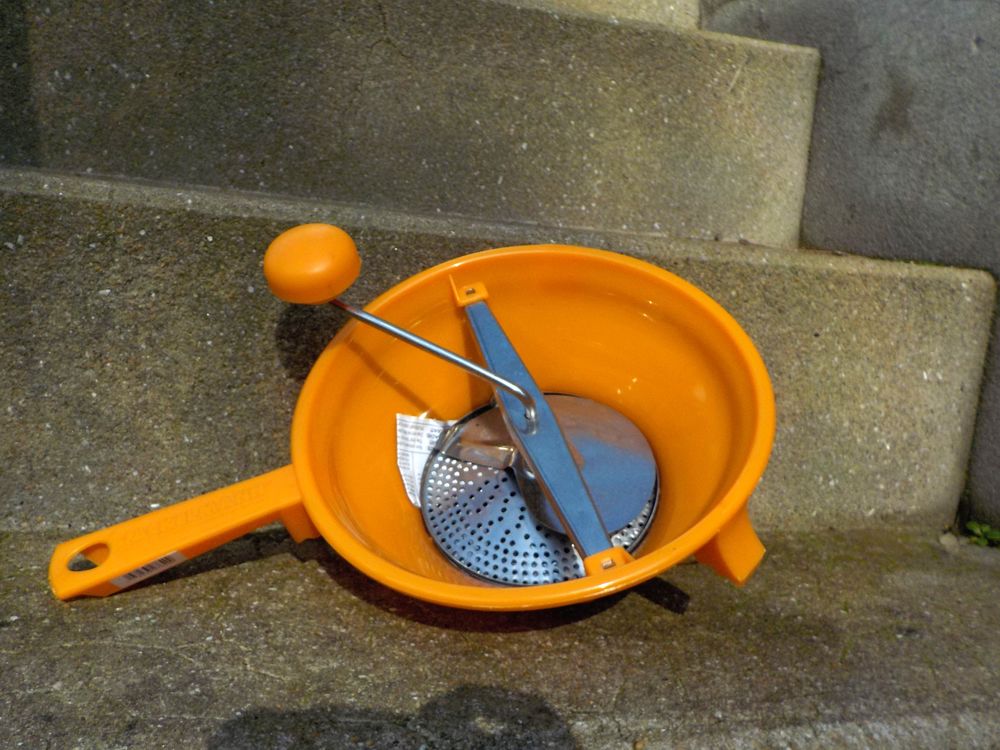 PRESSE-PUREE 5 Bubry (56)