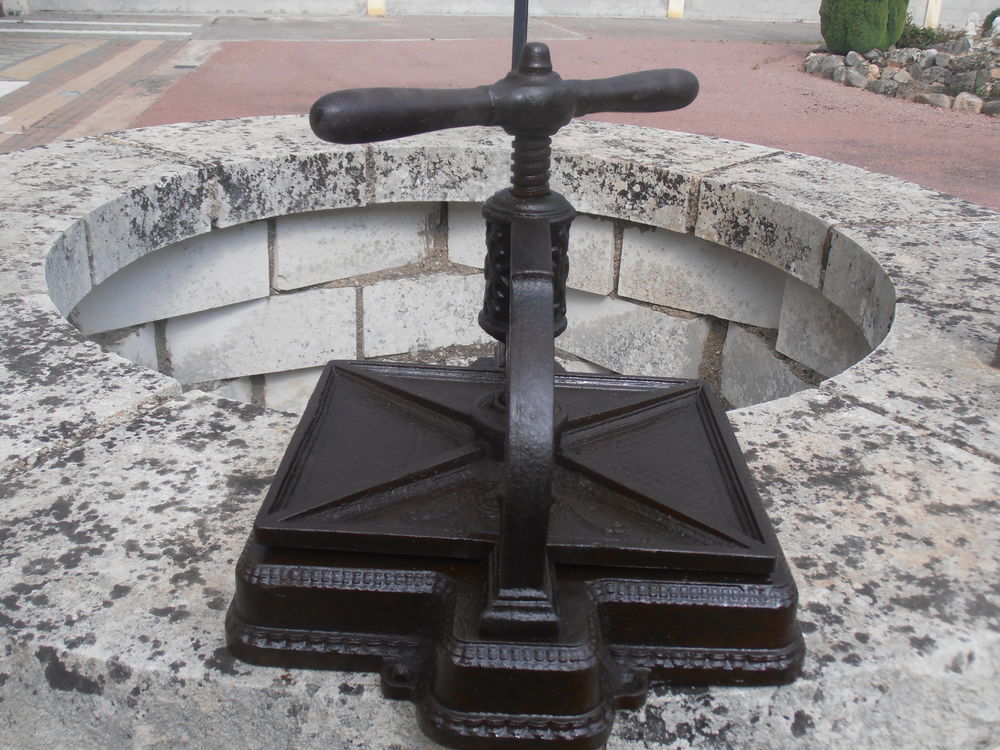 presse de reliure 90 Varennes (86)