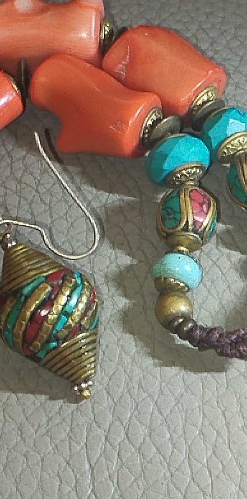 Prestigieux ensemble collier, bracelet, boucles d'oreilles tib�tain en Corail Bambou naturel 149 Antony (92)