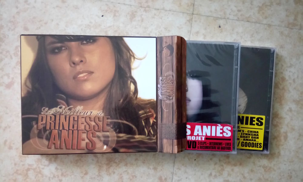 Princess aniess 
cd neufs et sous blister 0 Massy (91)
