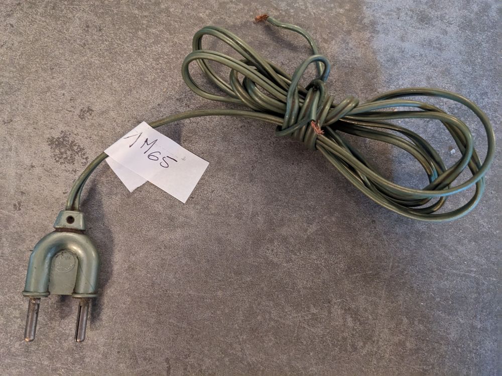 Prise fer a cheval + fil c�ble �lectrique 1m65 de lampe JUMO 7 Marseille 13 (13)