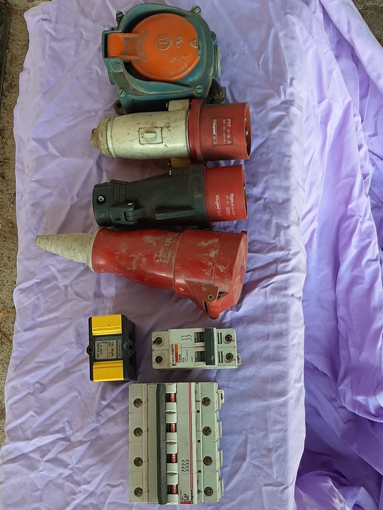 Prises �lectriques 150 Saint-Etienne (42)