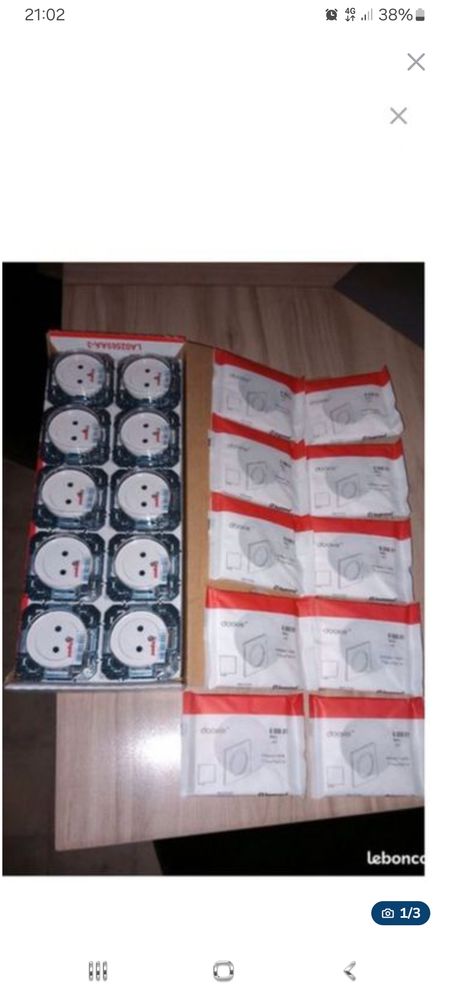 20 prises Legrand dooxie avec plaques de finition 80 Belleu (02)