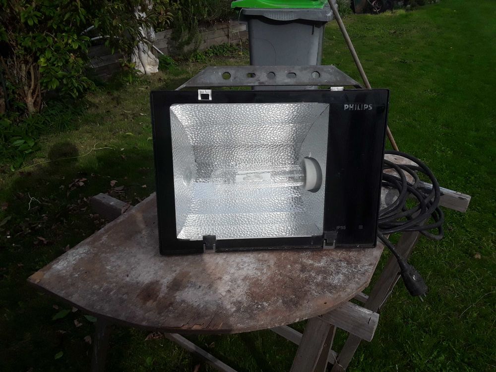 Projecteur ext�rieur 30 Sainghin-en-M�lantois (59)