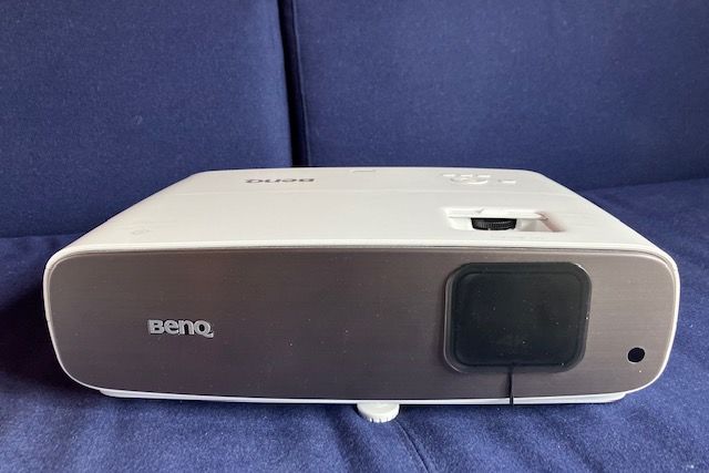 Projecteur vid�o Benq 27OO 950 � 950 Paris 18 (75)