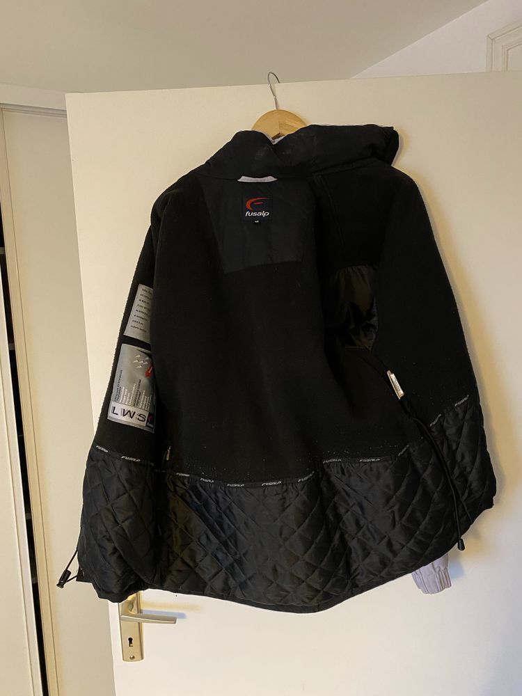 propose v�tements de grande qualit� 35 Froideterre (70)