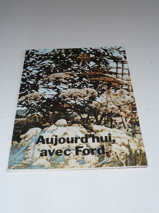 Prospectus d�pliant  Aujourd'hui, avec FORD  la gamme 1 Marcilly-le-Hayer (10)