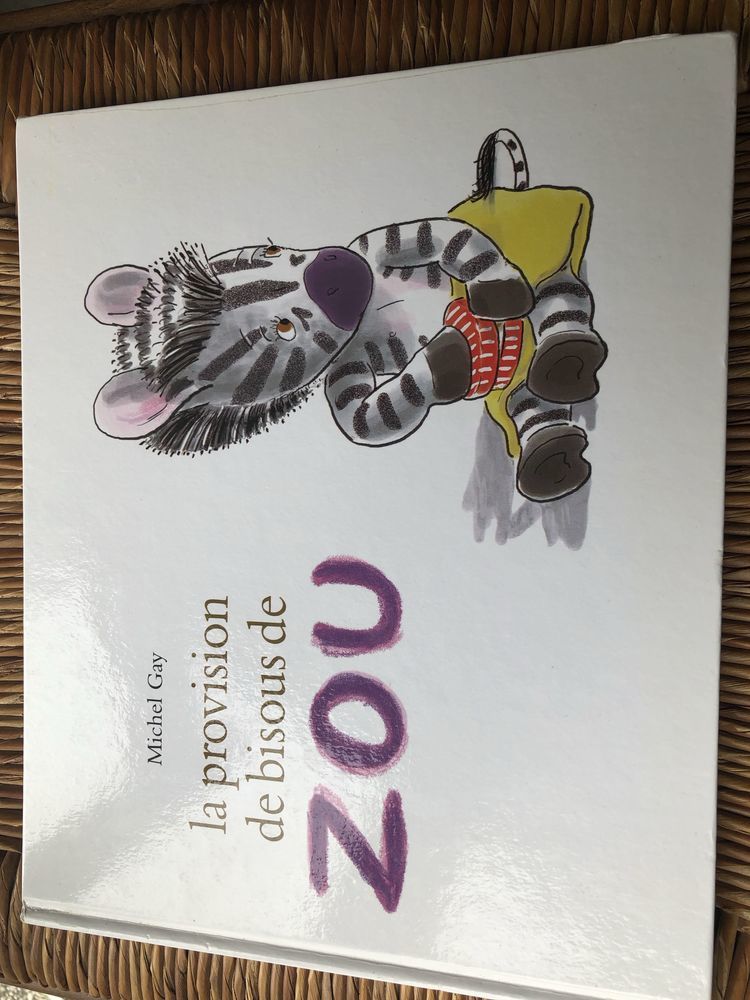 la provision de bisous de zou 6 Ch�teau-l'�v�que (24)