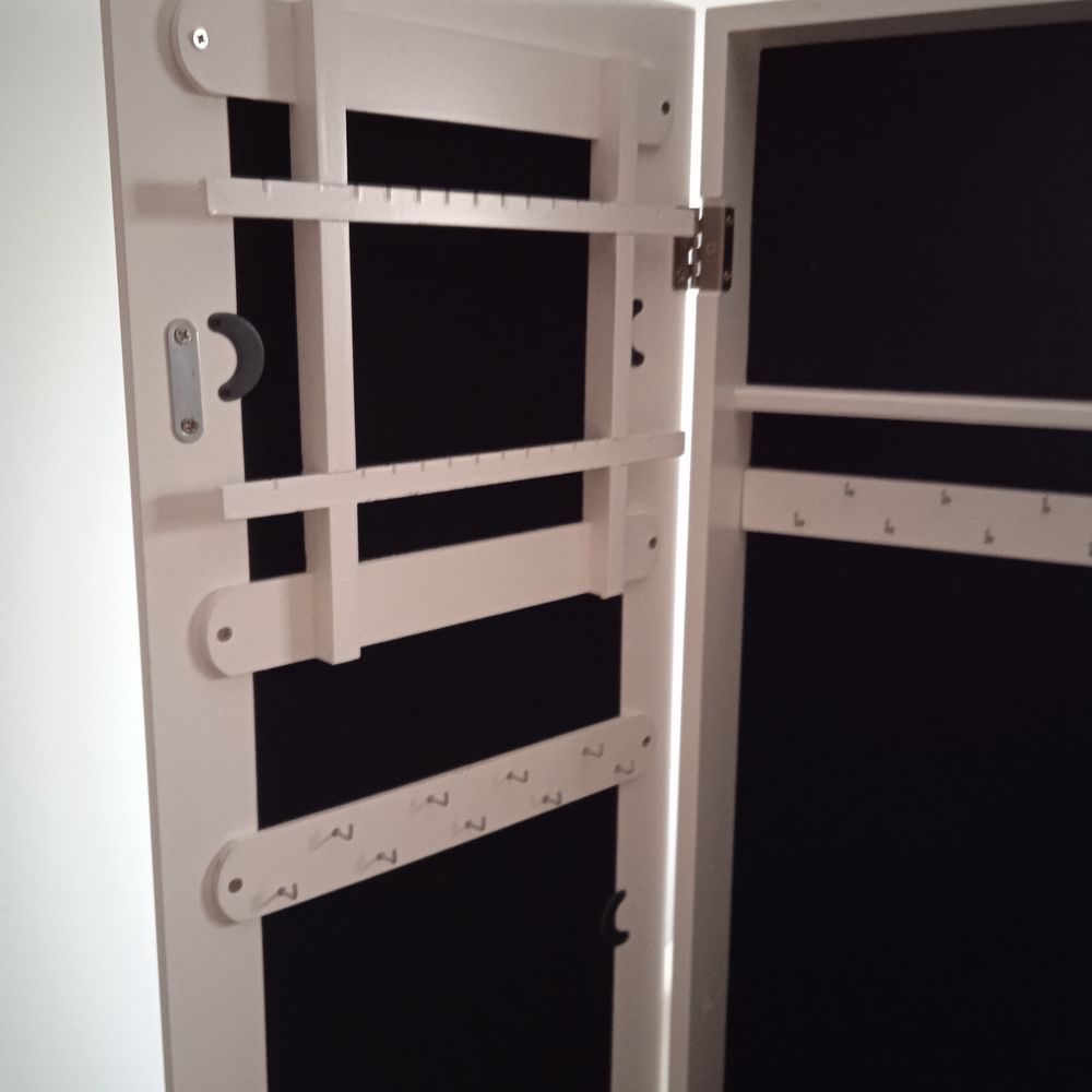 psych�e blanc bois rangement bijoux hauteur 140 60 Salaise-sur-Sanne (38)