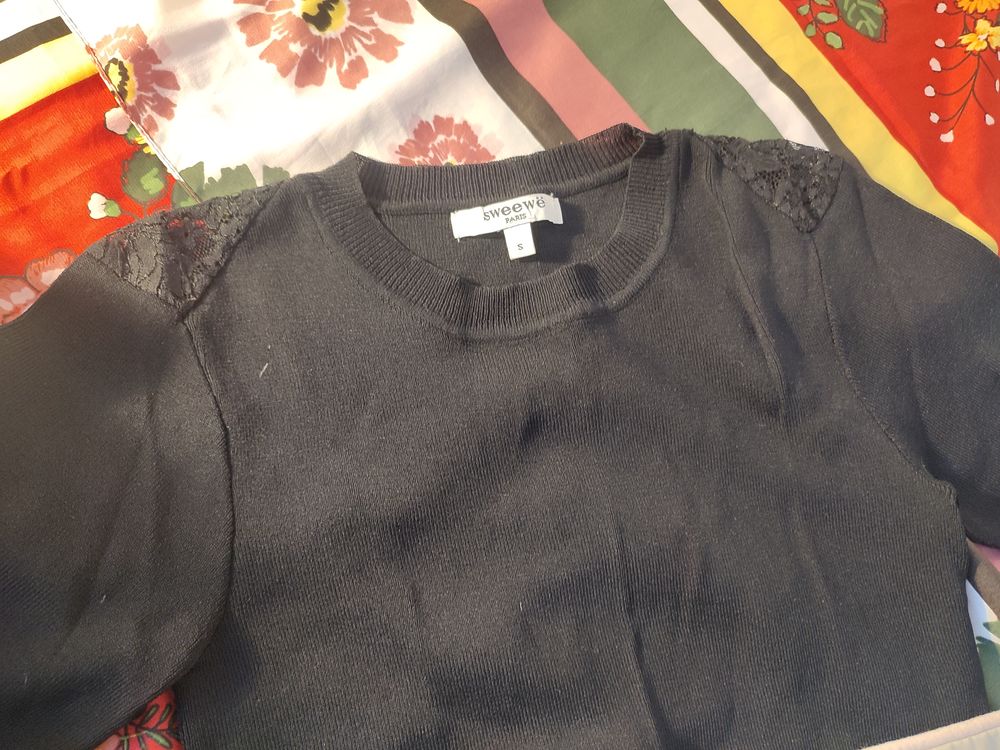 Pull ajour� aux �paules noir et autres 1 Athis-Mons (91)