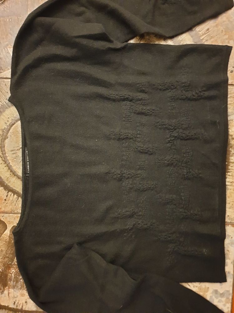 Pull ample, noir,  court   manches longues, Lauren Vidal, T1 8 Voisins-le-Bretonneux (78)