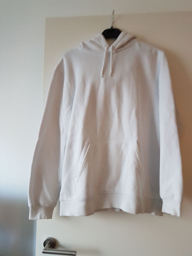 PULL Blanc   Taille M 5 Nantes (44)