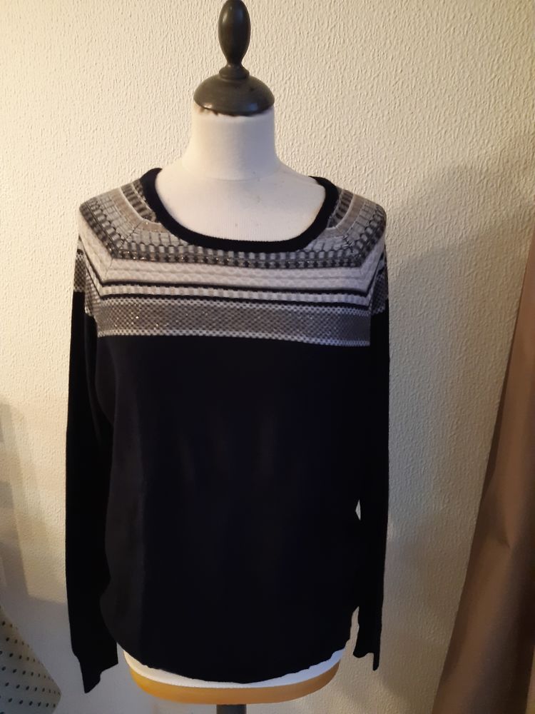 Pull chaud marine avec angora 8 Metz (57)