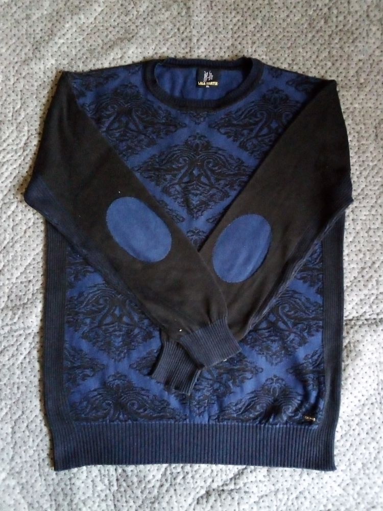 Pull homme bleu marine � motifs 10 Cormelles-le-Royal (14)