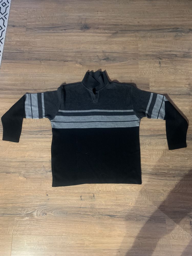 Pull homme    Laurent Cerrer   6 Saleilles (66)